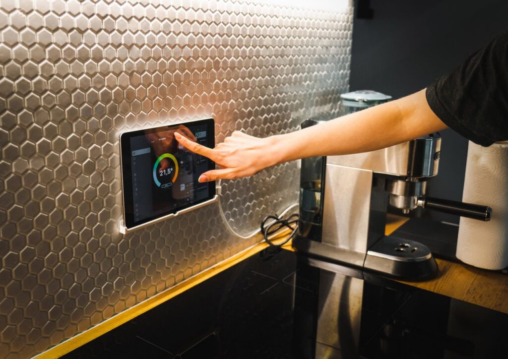 The Compliance Gap Between FSMCs’ Temperature Sensors and Recipes