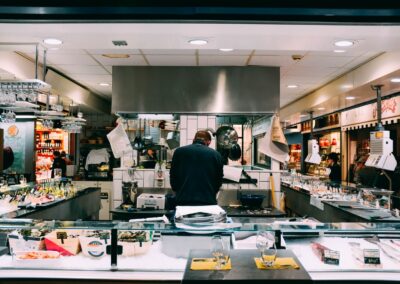 How Self-Op Dining Competes Without Matching FSMC Budgets