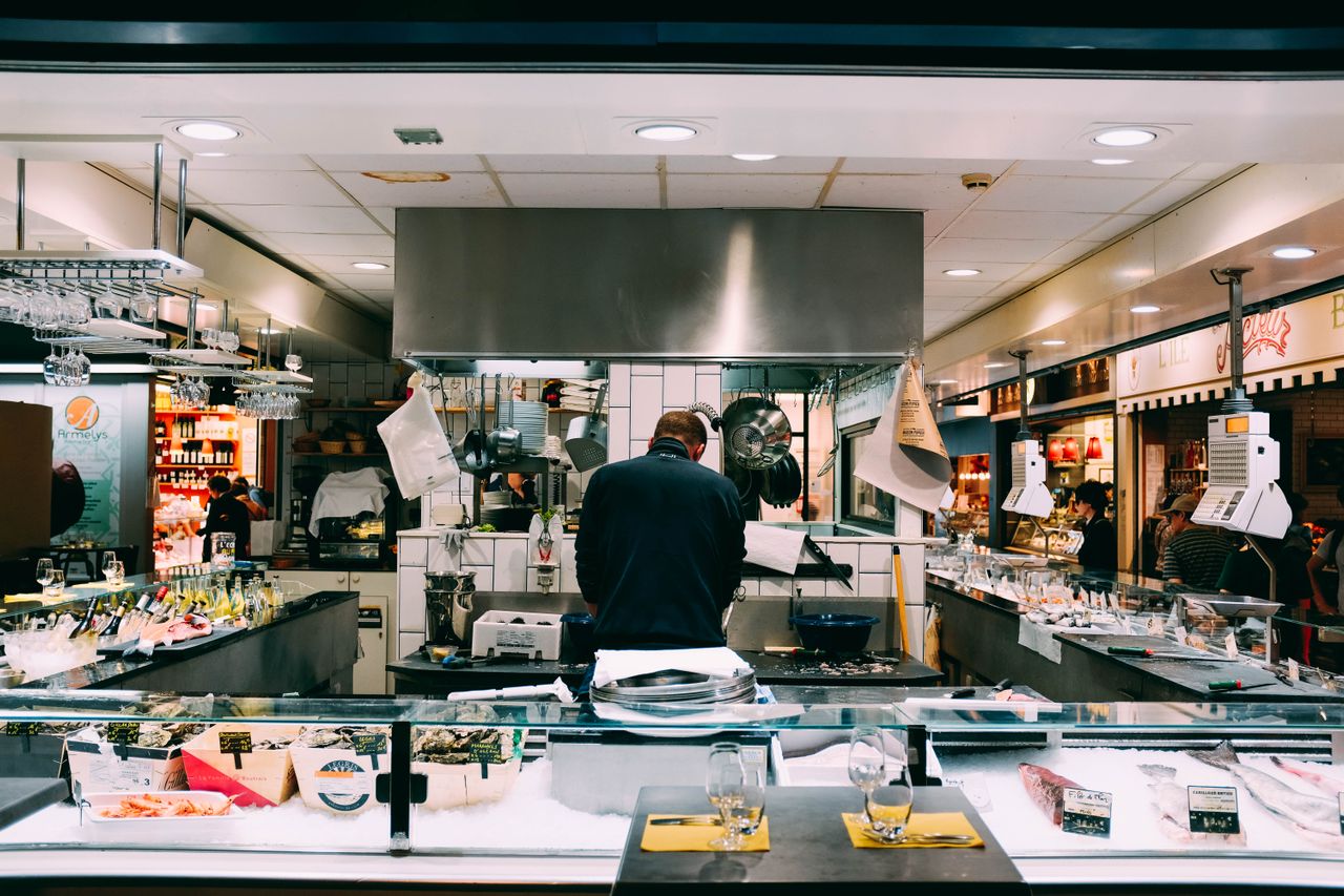 How Self-Op Dining Competes Without Matching FSMC Budgets
